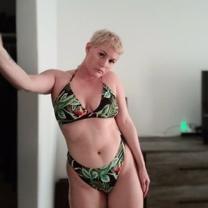 Jungle two piece